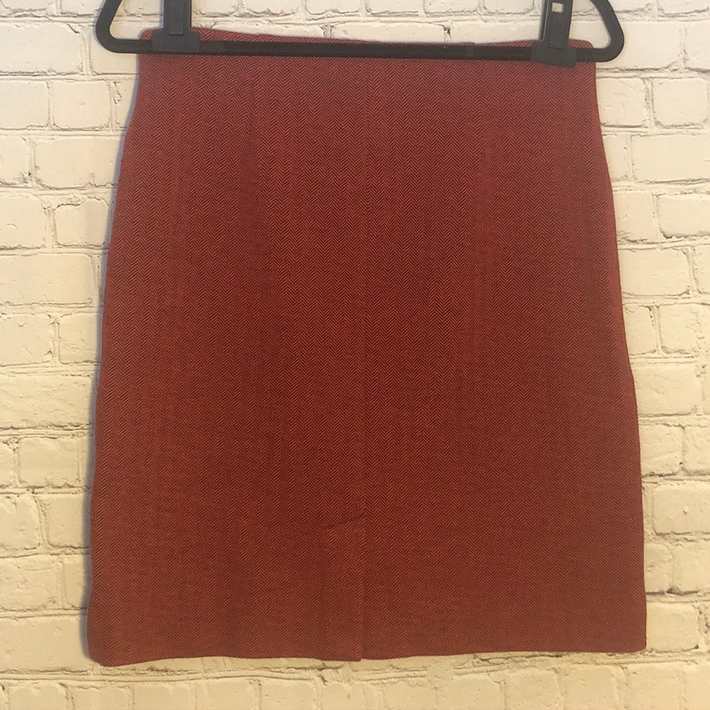 J. Jill Women's Red Chevron Stretch Skirt